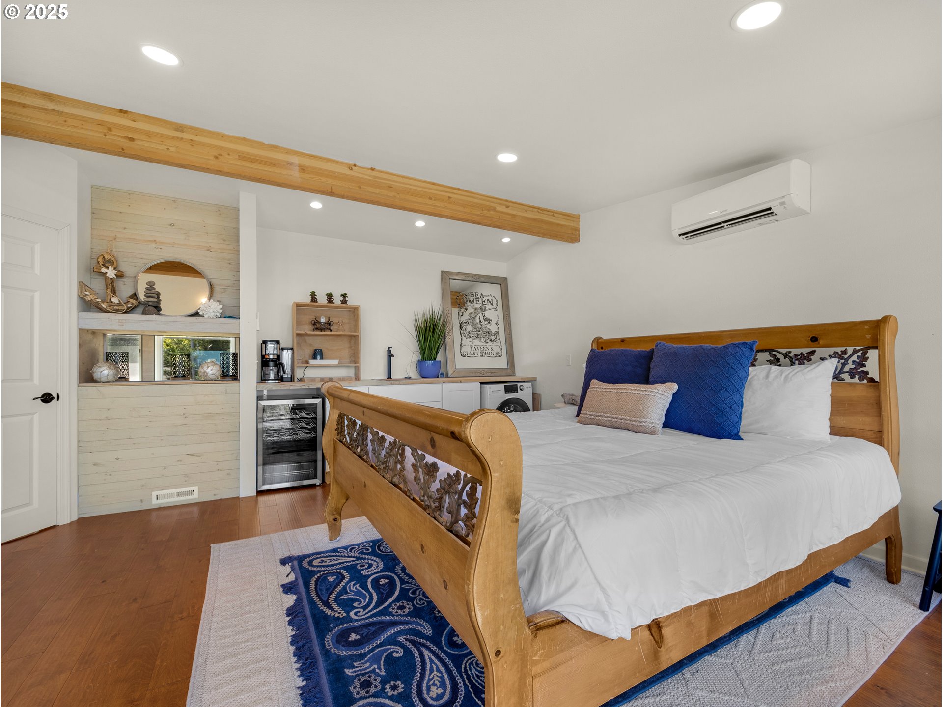 3232 Sunset Boulevard Seaside, OR 97138 - Photo 20 of 48 Bedroom