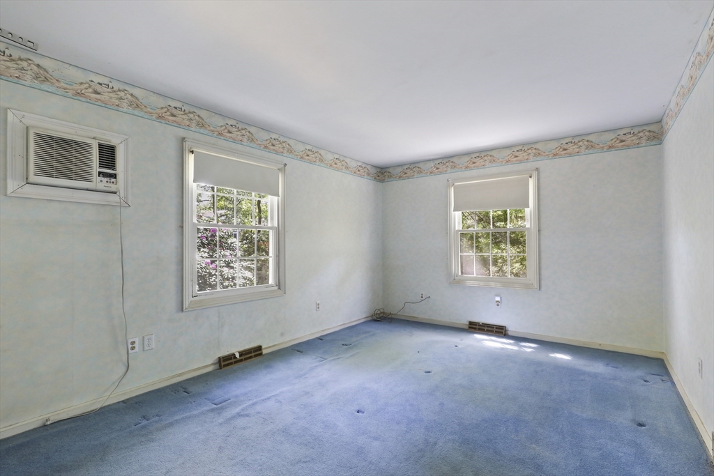 304 Round Cove Road Chatham, MA 02633 - Photo 8 of 30