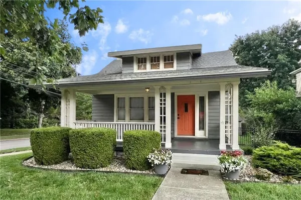 $415,000 | 7301 Pennsylvania Avenue, Kansas City, MO 64114