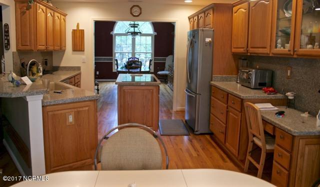 819 South Green Tee Road Hampstead, NC 28443 - Photo 19 of 35 19