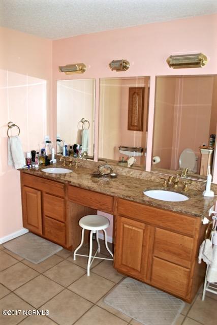819 South Green Tee Road Hampstead, NC 28443 - Photo 25 of 35 25