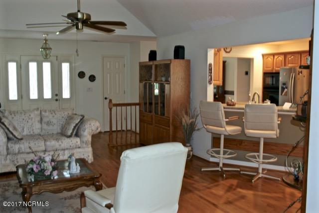819 South Green Tee Road Hampstead, NC 28443 - Photo 8 of 35 8