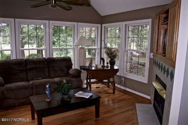 819 South Green Tee Road Hampstead, NC 28443 - Photo 9 of 35 9
