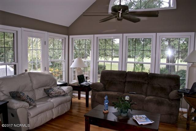 819 South Green Tee Road Hampstead, NC 28443 - Photo 10 of 35 10