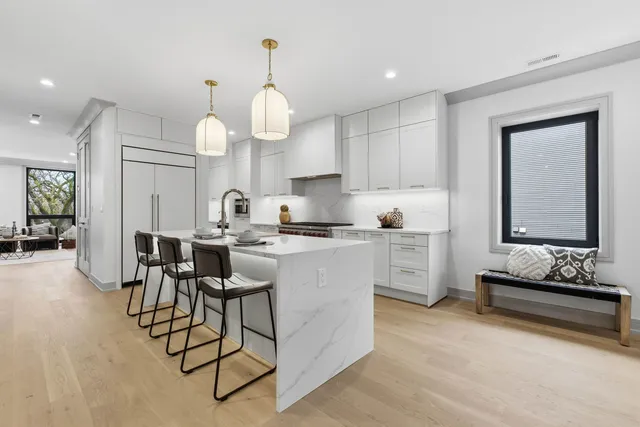 $1,689,000 | 1646 North Orchard Street, Unit 2, Chicago, IL 60614