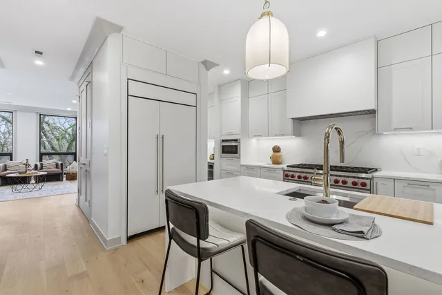 $1,689,000 | 1646 North Orchard Street, Unit 2, Chicago, IL 60614