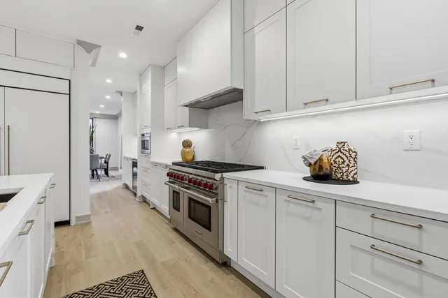 $1,689,000 | 1646 North Orchard Street, Unit 2, Chicago, IL 60614