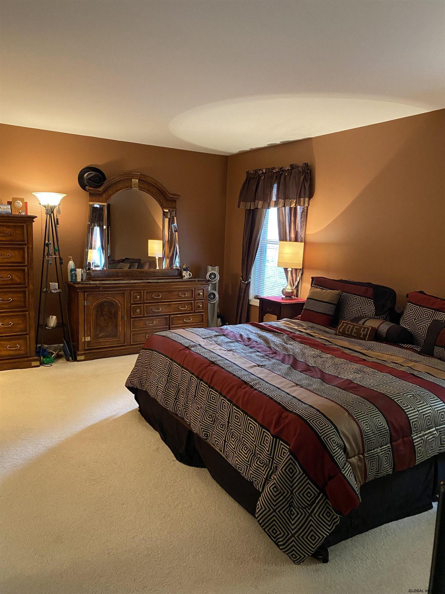 136 Harvard Road Colonie, NY 12189 - Photo 13 of 25 Photo 13