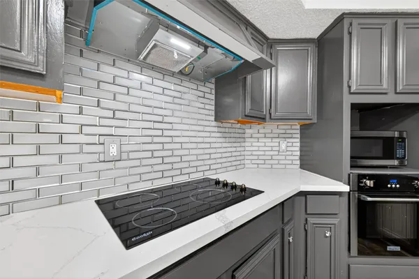 $2,450 | 12307 Gambit Drive, Stafford, TX 77477