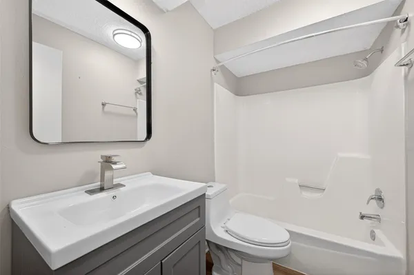 $2,450 | 12307 Gambit Drive, Stafford, TX 77477