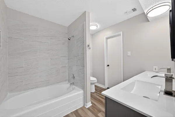 $2,450 | 12307 Gambit Drive, Stafford, TX 77477