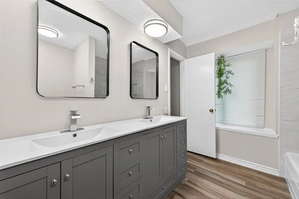 $2,450 | 12307 Gambit Drive, Stafford, TX 77477