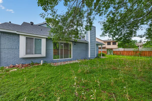 $2,450 | 12307 Gambit Drive, Stafford, TX 77477