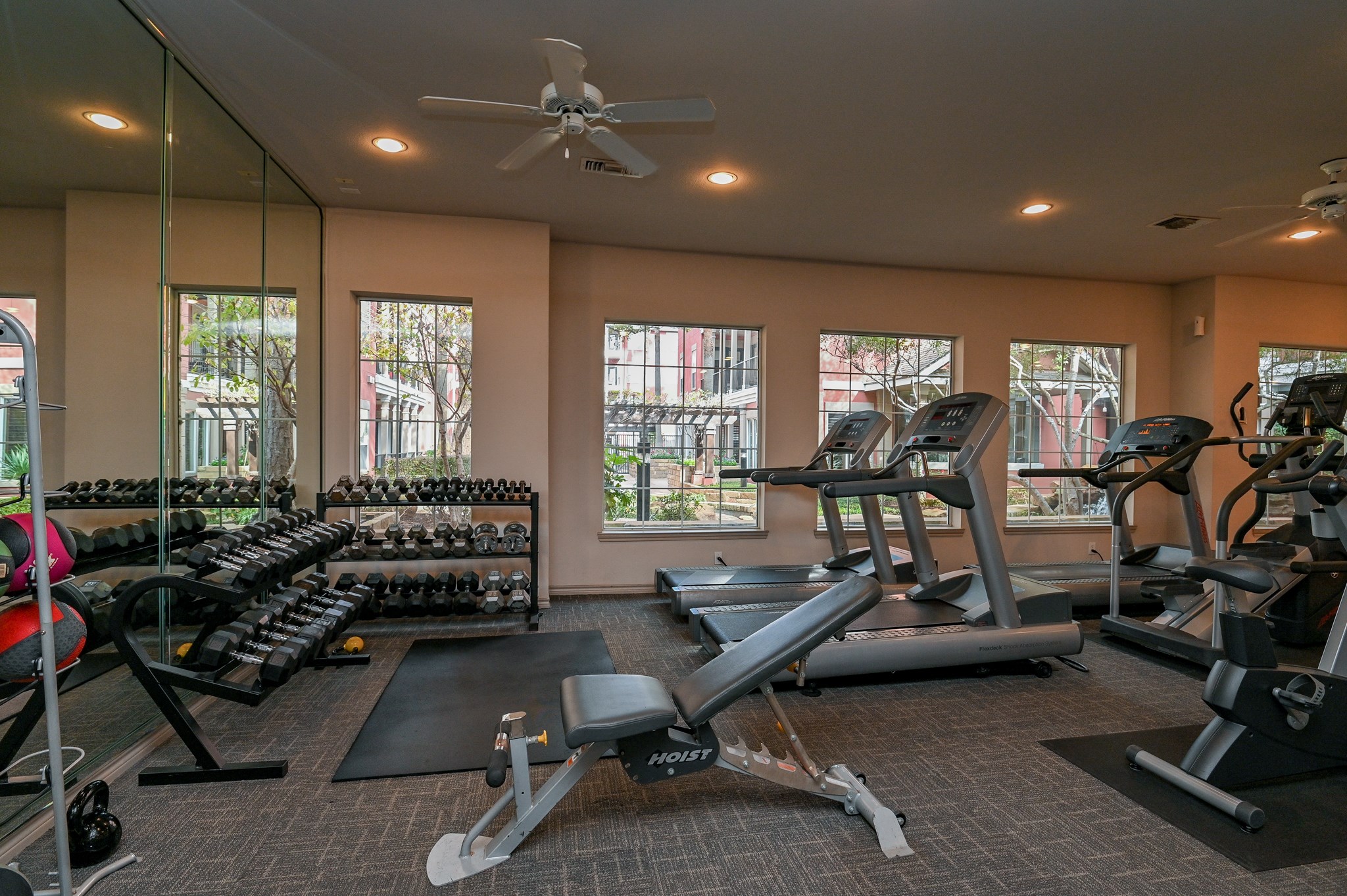 2400 McCue Road, Unit 443 Houston, TX 77056 - Photo 31 of 31 a view of a room with gym equipment