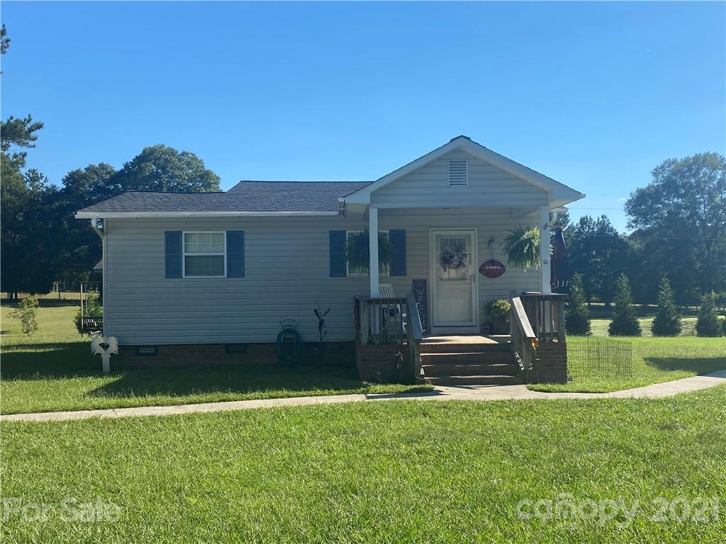577 West Doc Garris Road Lancaster, SC 29720 - Photo 2 of 7 Gallery Image 2