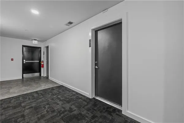 $225,000 | 800 Peachtree Street Northeast, Unit 1517, Atlanta, GA 30308