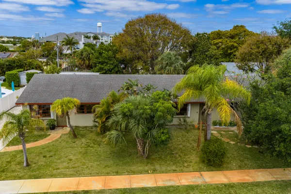 $729,000 | 723 North 7th Street, Lantana, FL 33462