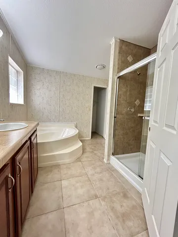 $220,000 | 35 Kathy Drive, Havana, FL 32333