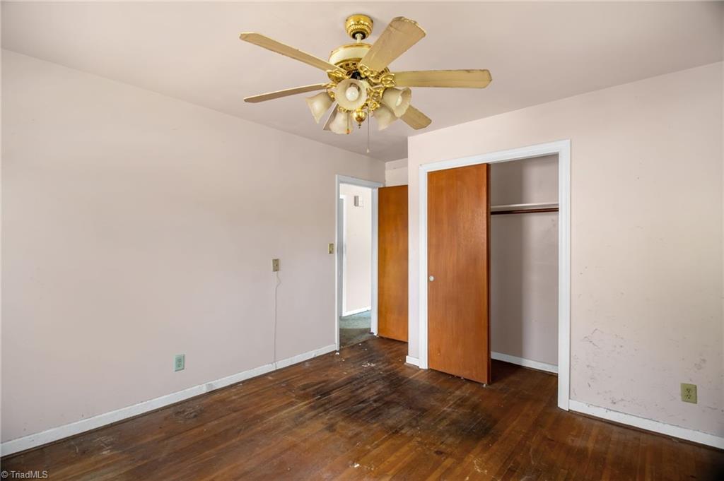 2507 Woodruff Avenue High Point, NC 27265 - Photo 19 of 27