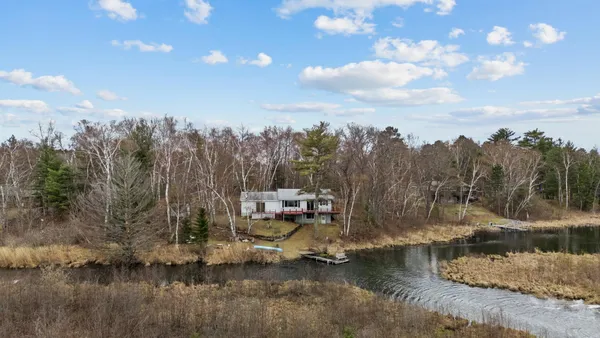 $300,000 | 2790 Highway 87, Backus, MN 56435