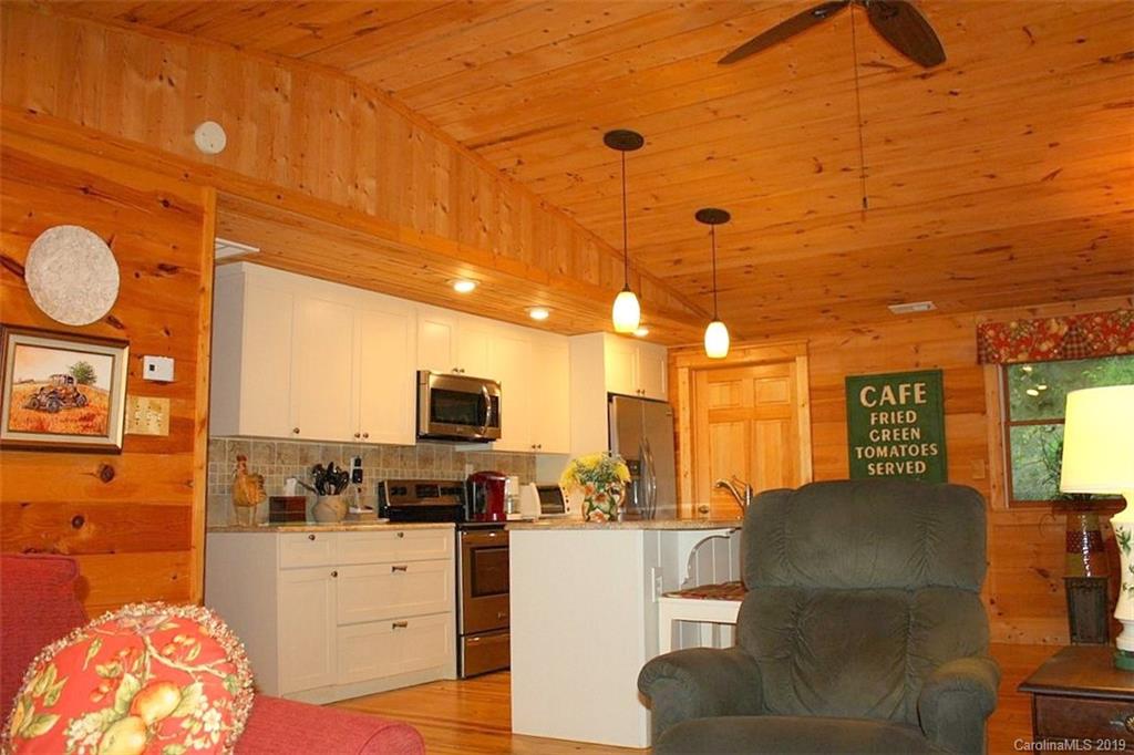 63 Foxden Road Mars Hill, NC 28754 - Photo 11 of 38 Gallery Image 11