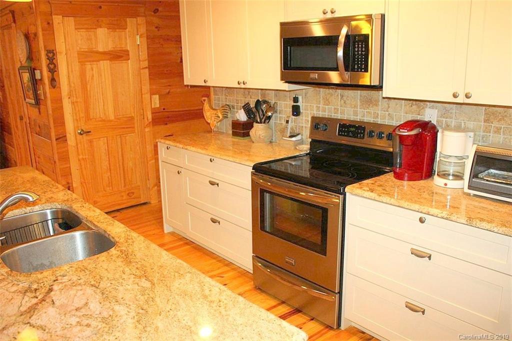 63 Foxden Road Mars Hill, NC 28754 - Photo 15 of 38 Gallery Image 15