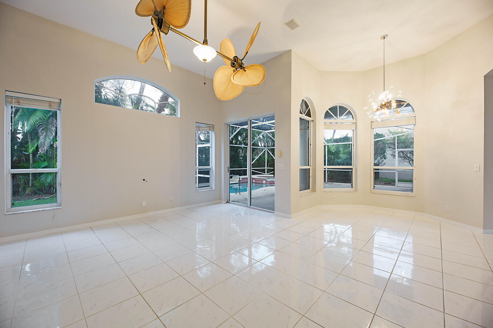 10372 Lexington Estates Boulevard Boca Raton, FL 33428 - Photo 15 of 30 20_10372_Lexington_Estates_Blvd_19_of_30