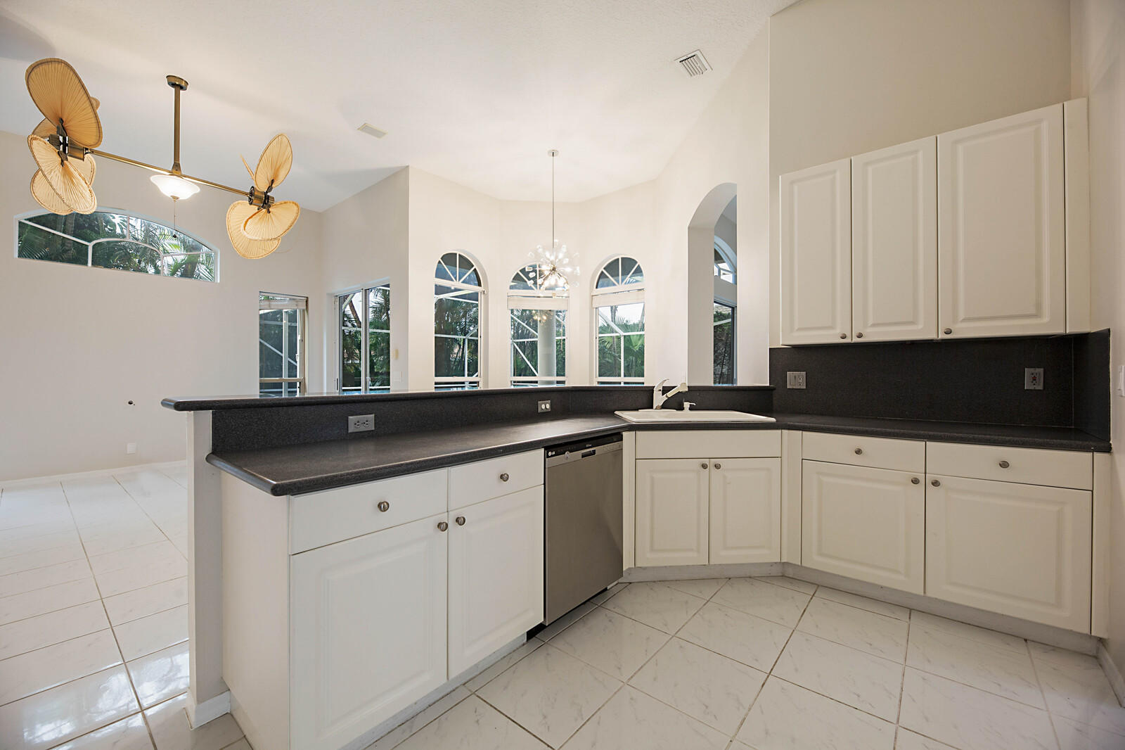 10372 Lexington Estates Boulevard Boca Raton, FL 33428 - Photo 20 of 30 26_10372_Lexington_Estates_Blvd_26_of_30