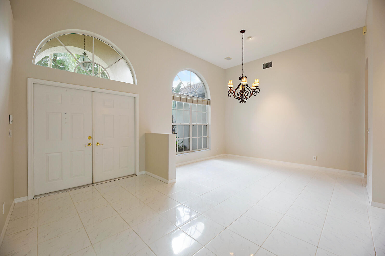 10372 Lexington Estates Boulevard Boca Raton, FL 33428 - Photo 10 of 30 15_10372_Lexington_Estates_Blvd_14_of_30