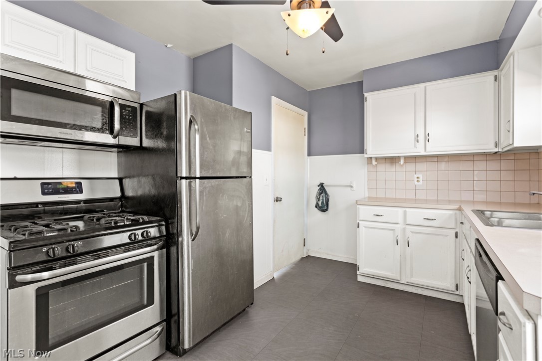 258 Hilliard Road Elyria, OH 44035 - Photo 8 of 27 Gallery Image 8