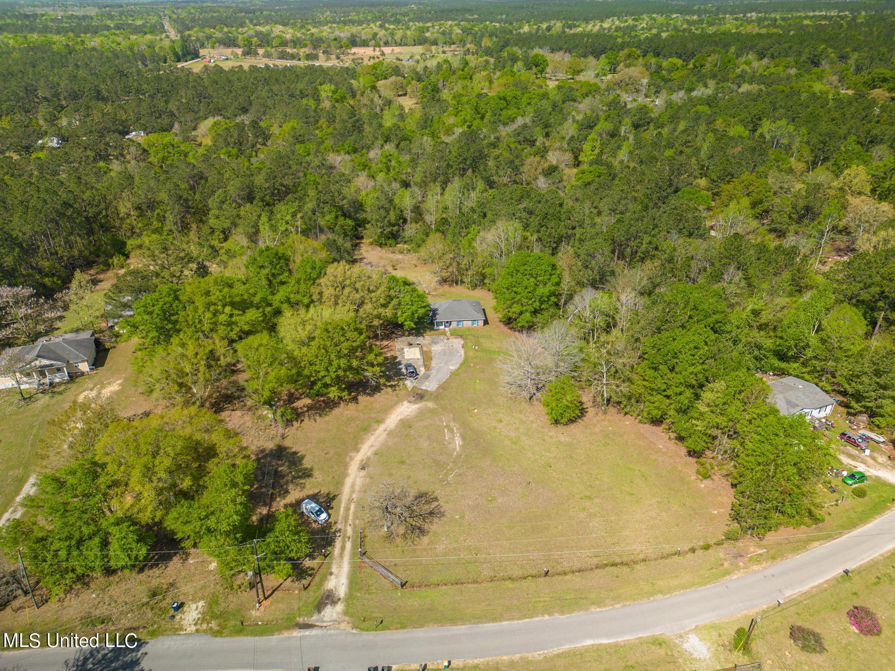 21517 Dye Road Saucier, MS 39574 - Photo 17 of 17 Dye-122002-2