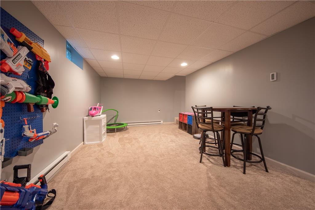 702 Riverside Court Columbus, IN 47203 - Photo 16 of 34 Gallery Image 16