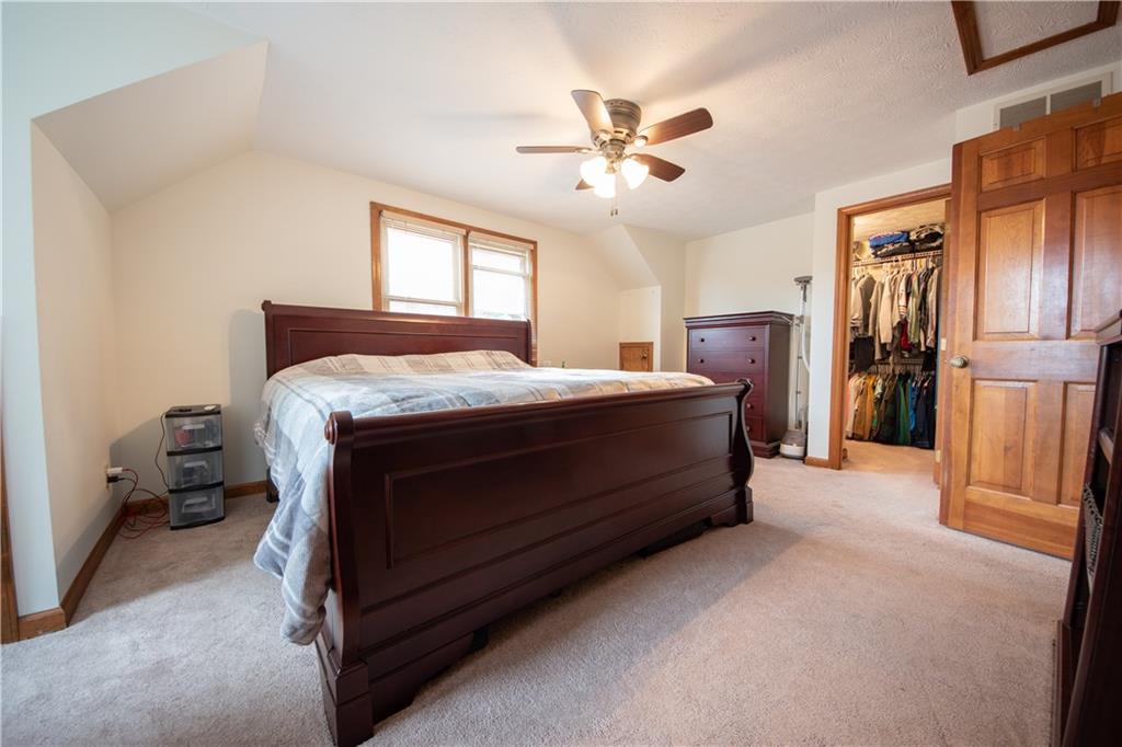702 Riverside Court Columbus, IN 47203 - Photo 19 of 34 Gallery Image 19