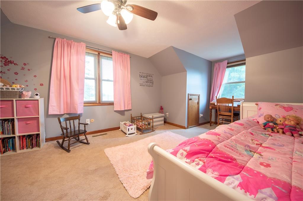 702 Riverside Court Columbus, IN 47203 - Photo 24 of 34 Gallery Image 24