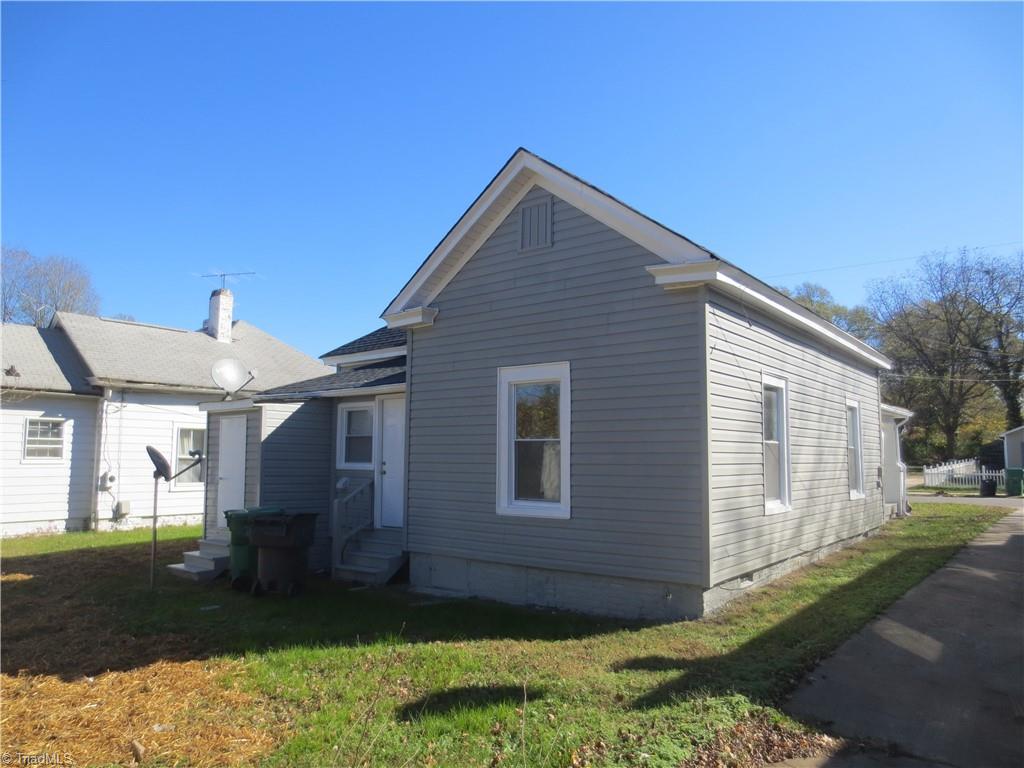 1114 Adams Street High Point, NC 27262 - Photo 8 of 16 Gallery Image 8