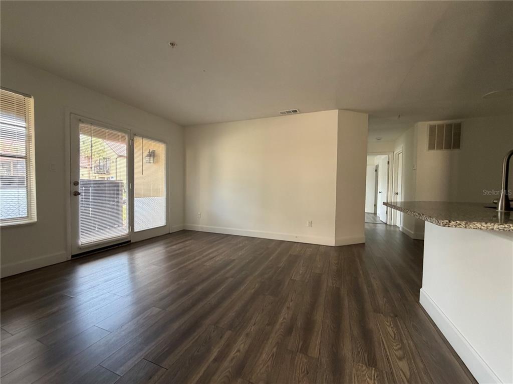 236 Afton Square, Unit 111 Altamonte Springs, FL 32714 - Photo 3 of 44