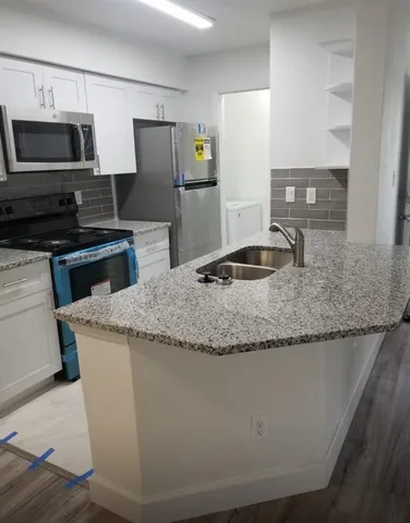 $1,600 | 236 Afton Square, Unit 111, Altamonte Springs, FL 32714