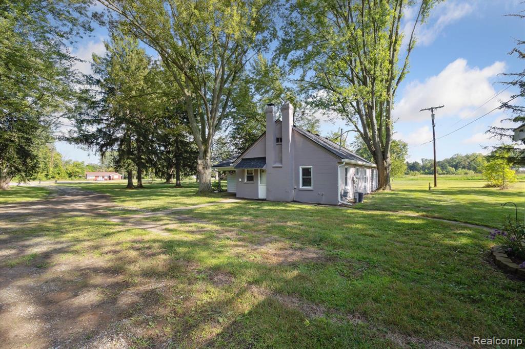 20830 Waltz Road New Boston, MI 48164 - Photo 3 of 23 Gallery Image 3