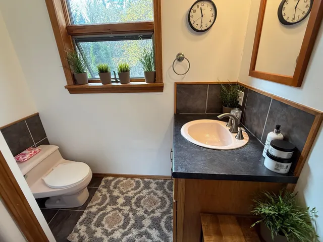 $575,000 | 397 Mountain View Road, Newark, VT 05871