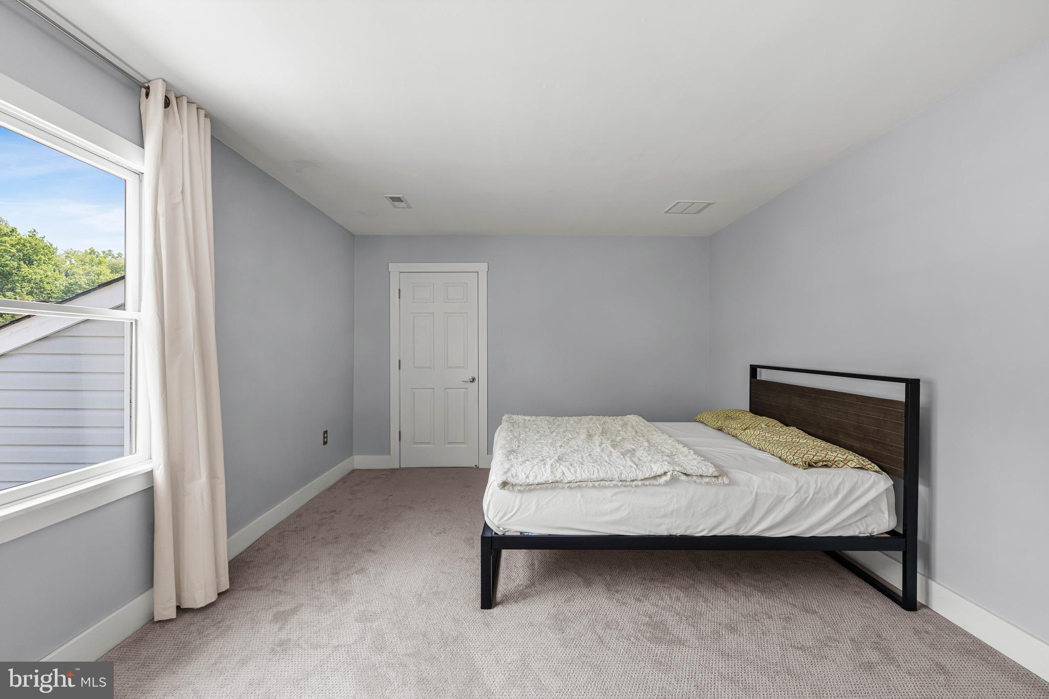 52 Krebs Road Plainsboro, NJ 08536 - Photo 32 of 48