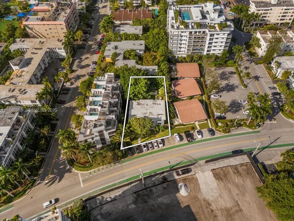 $4,200,000 | 9950 East Bay Harbor Drive, Bay Harbor Islands, FL 33154