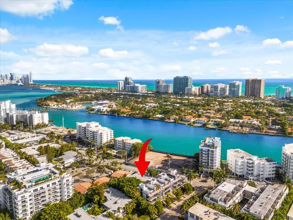 $4,200,000 | 9950 East Bay Harbor Drive, Bay Harbor Islands, FL 33154
