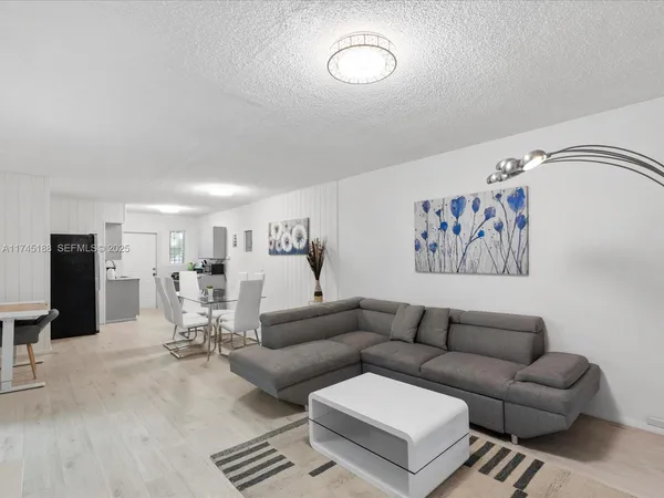 $4,200,000 | 9950 East Bay Harbor Drive, Bay Harbor Islands, FL 33154