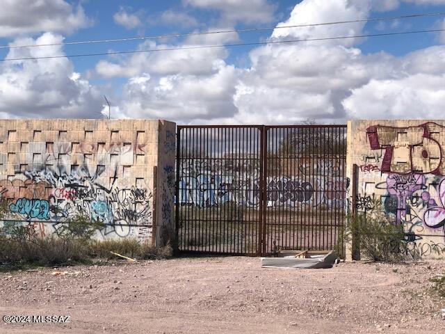 3801 West Valencia Road Tucson, AZ 85746 - Photo 8 of 17