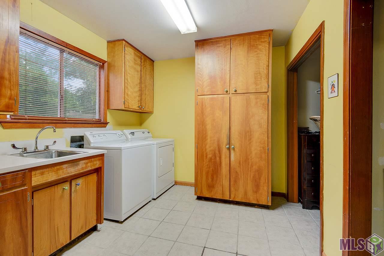 2434 Honeysuckle Avenue Baton Rouge, LA 70808 - Photo 7 of 8