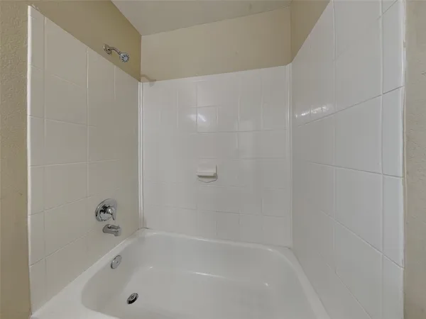 $2,095 | 6326 Bright Bloom Lane, Spring, TX 77379