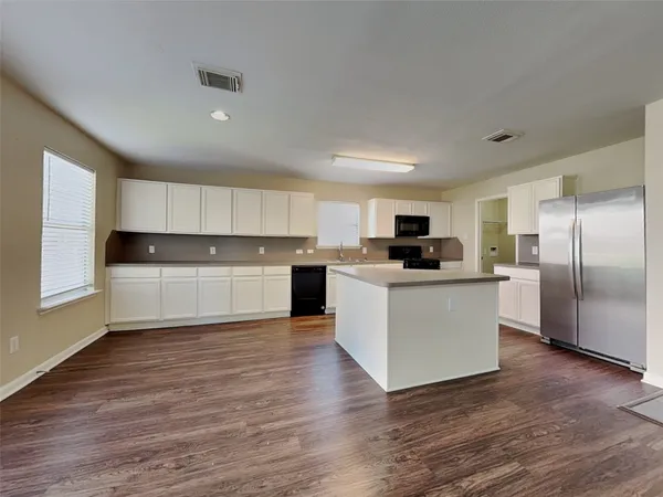 $2,215 | 6326 Bright Bloom Lane, Spring, TX 77379