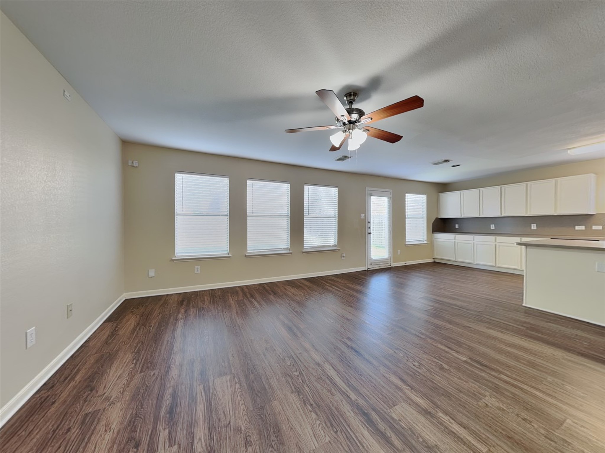 6326 Bright Bloom Lane Spring, TX 77379 - Photo 5 of 22