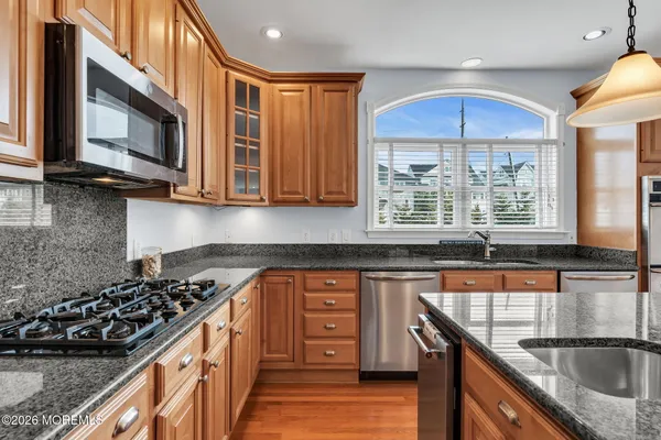 $3,100,000 | 1107 Barnegat Lane, Mantoloking, NJ 08738