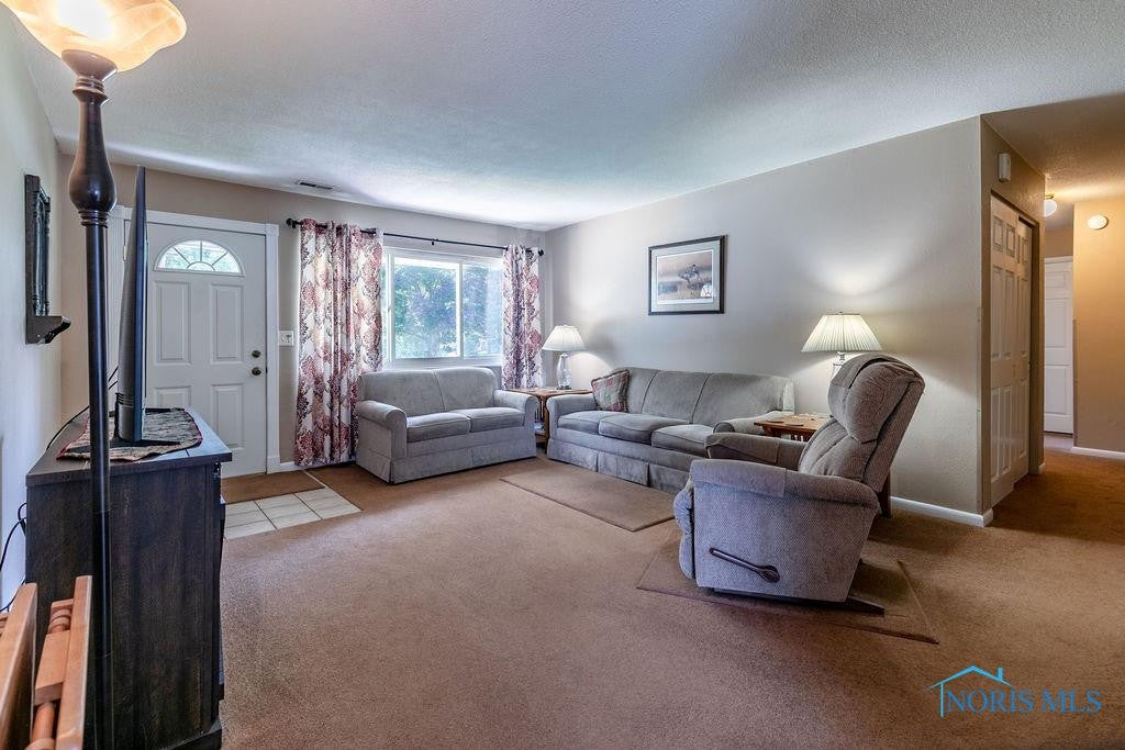 2737 Moffat Road Toledo, OH 43615 - Photo 7 of 25 Gallery Image 7